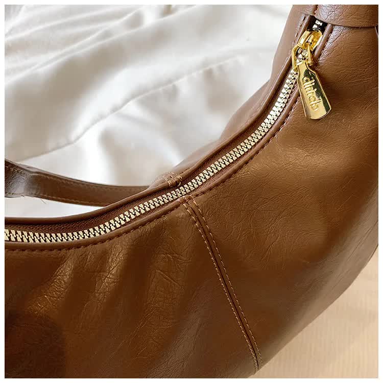 Brown Vintage PU Leather Shoulder Bag - Women's Simple and Stylish Tote Bag for Commuting and Casual Use